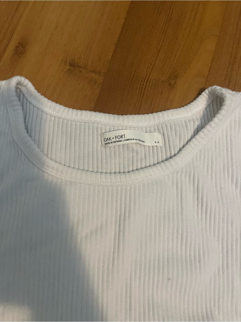 Cropped Summer Basic Tops Bundle/Lot - Picture 5 of 9
